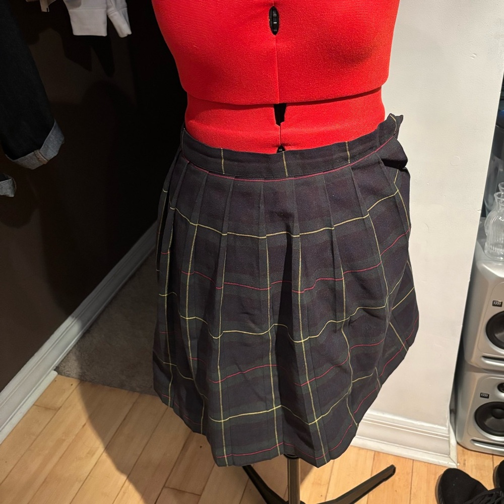 Women’s French Toast size 12 Plaid Skirt with Yellow and Red Accents